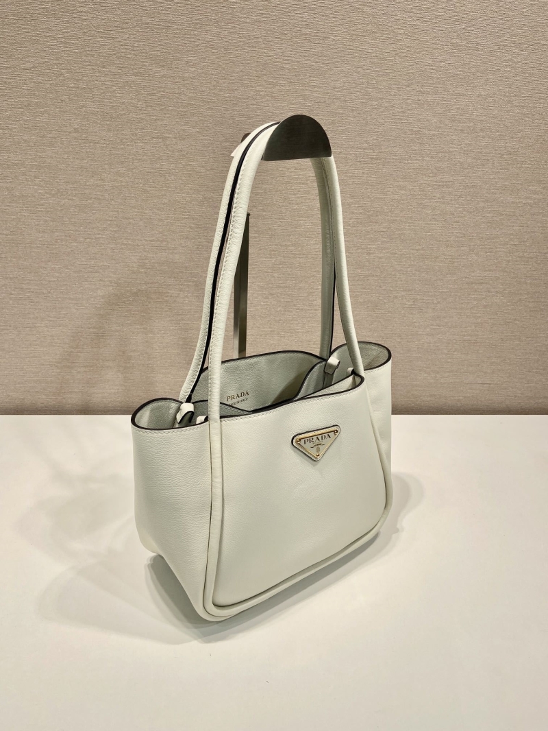Pra*a bucket bags